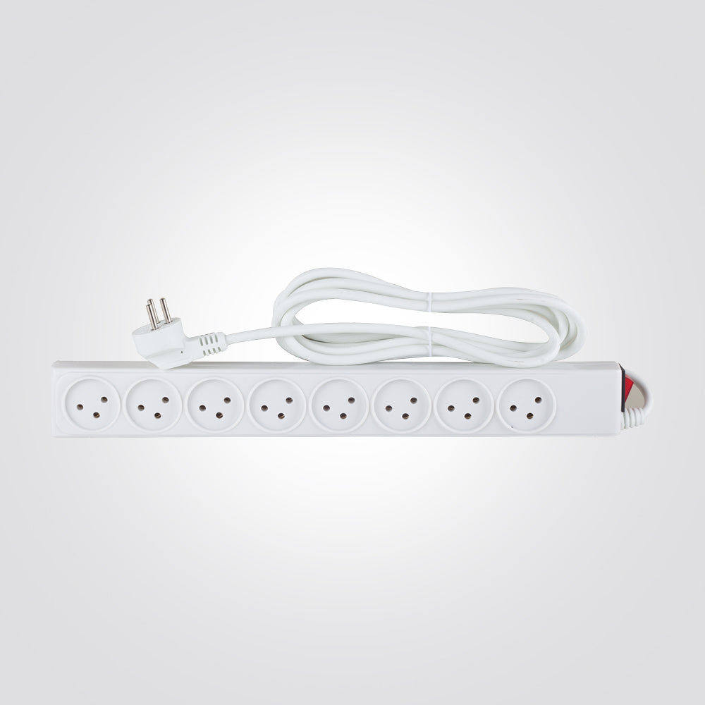 רב שקע 8 שקעים ומפסק כולל כבל באורך 3 מטר SACO