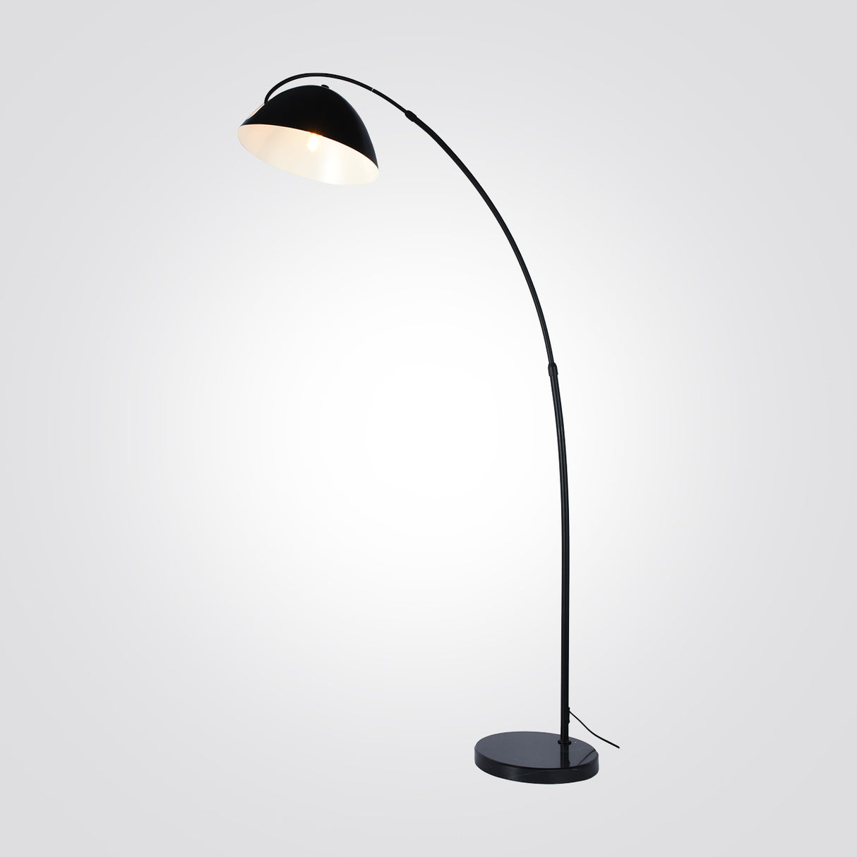 מנורת עמידה אלסקה