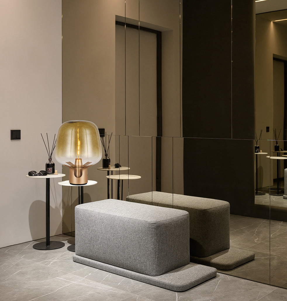 מנורת שולחן אורן דגם| M