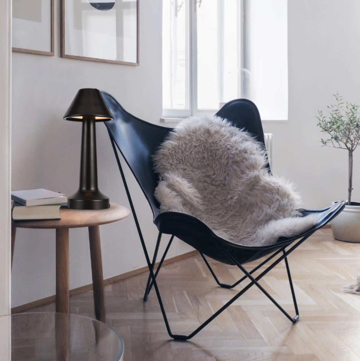 מנורת שולחן בר נטענת בילה שחור| נחושת| רוז גולד