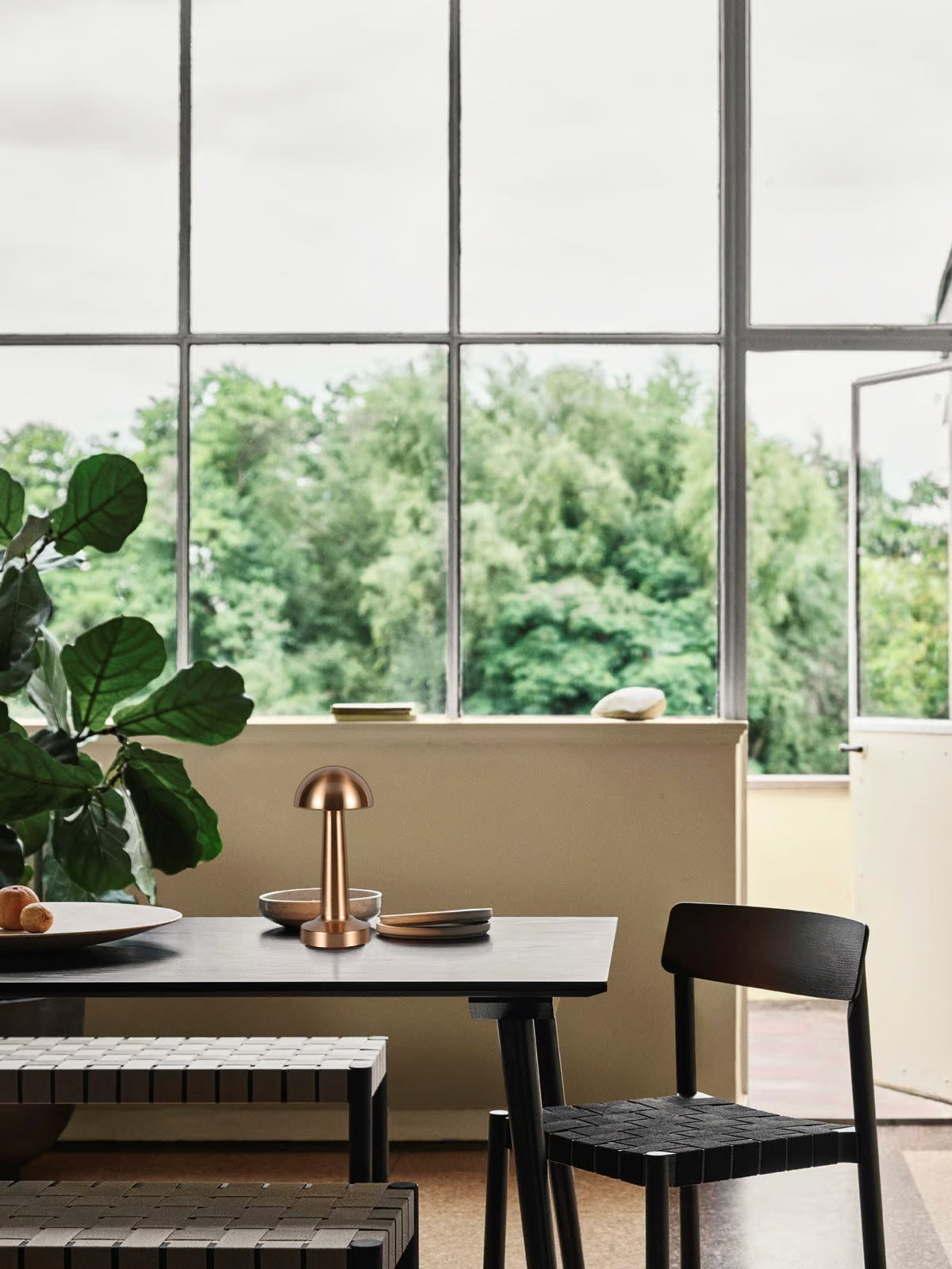 מנורת שולחן בר נטענת בוניטה שחור| נחושת| רוז גולד