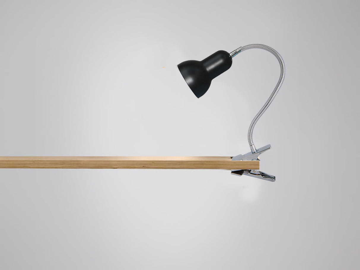 מנורת שולחן קליפס שוטה