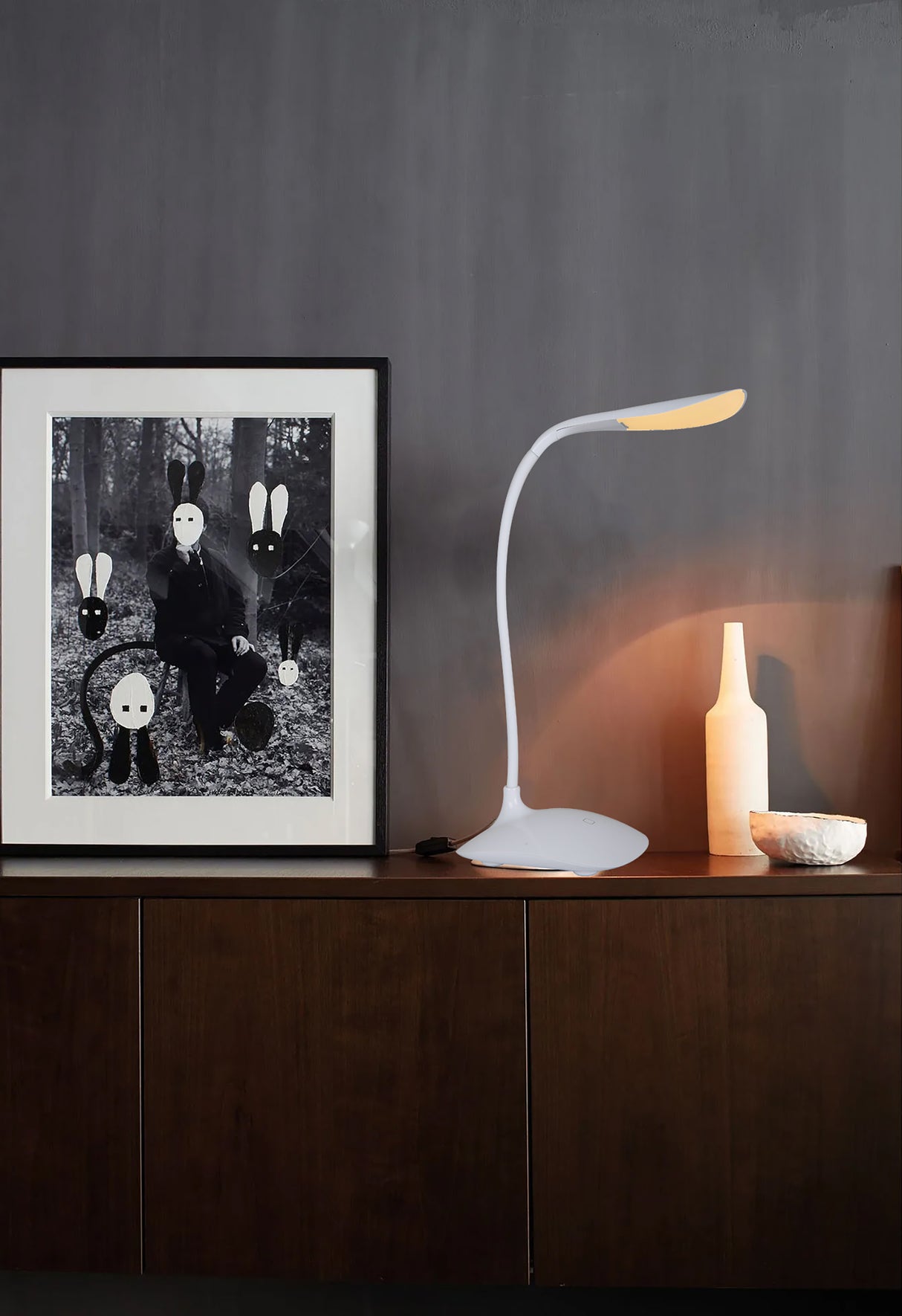 מנורת שולחן גינאל לד