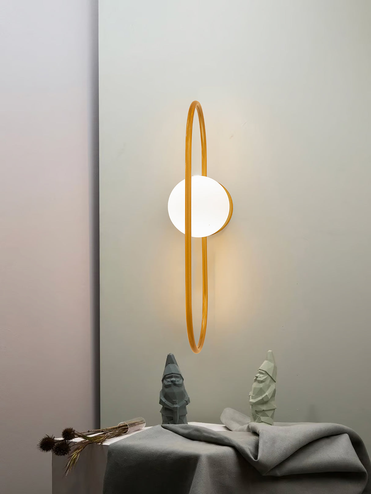 מנורת קיר ינאי צבע זהב