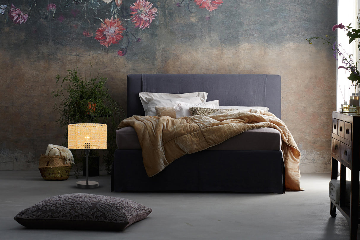 מנורת שולחן נעמת ראטן