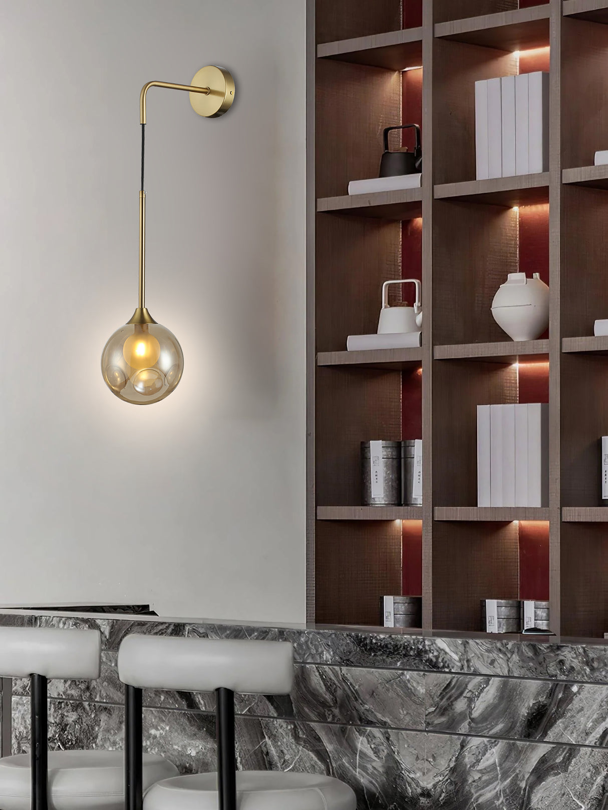 מנורת קיר אנדריק זהב