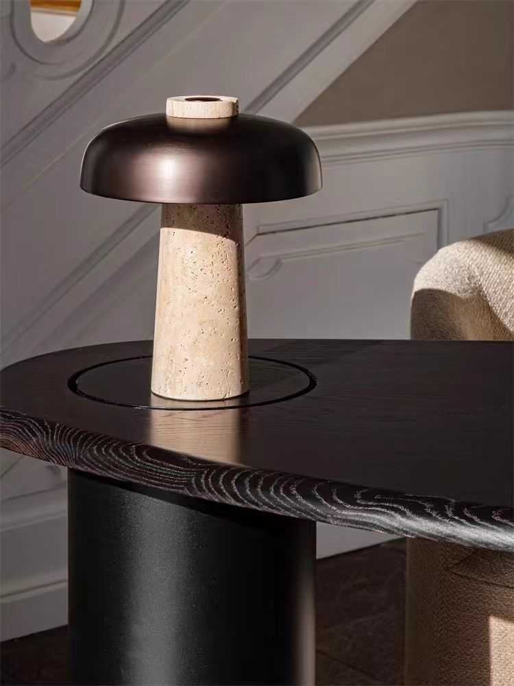 מנורת שולחן אצילי אבן טרוורטין