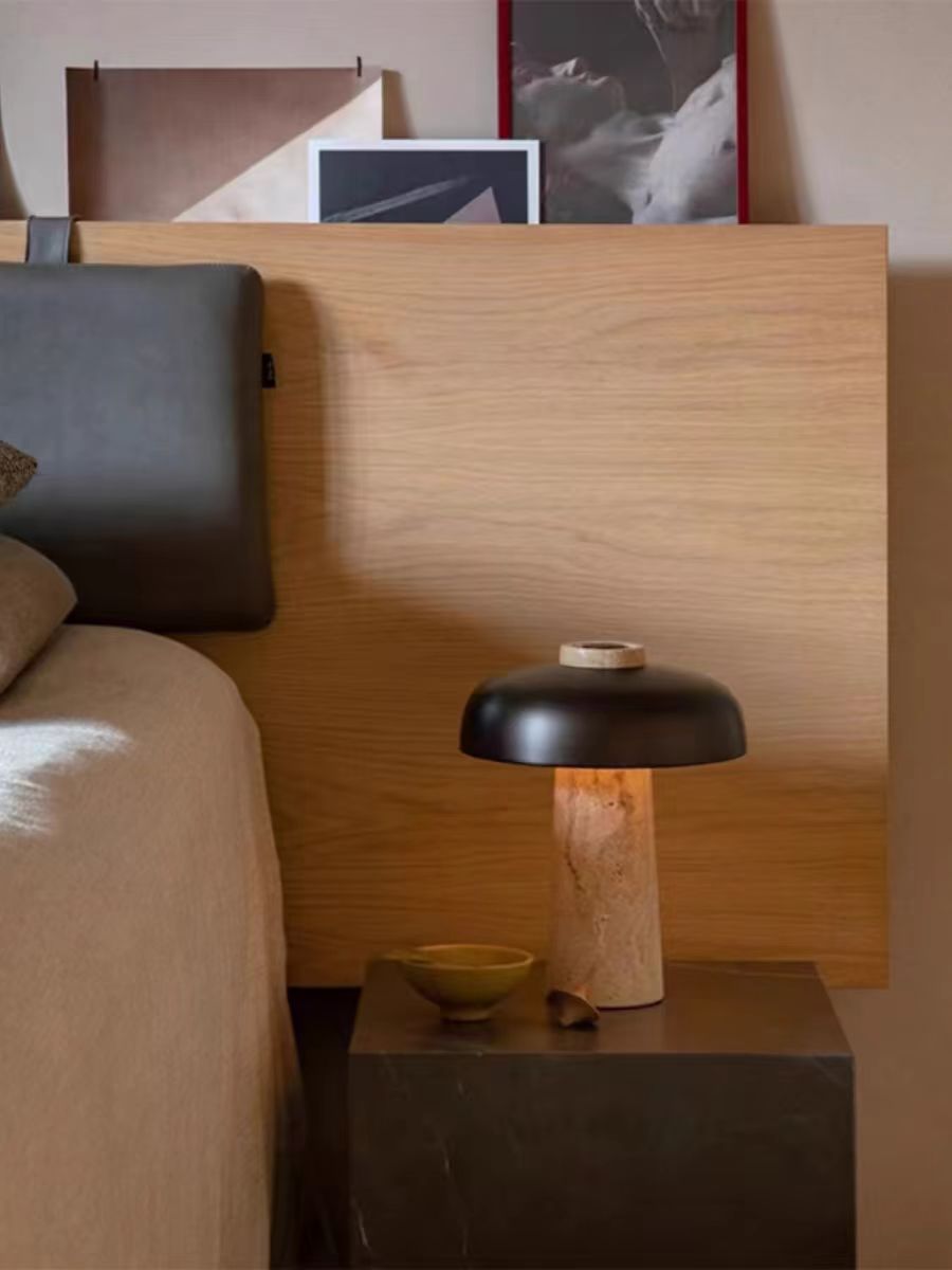 מנורת שולחן אצילי אבן טרוורטין