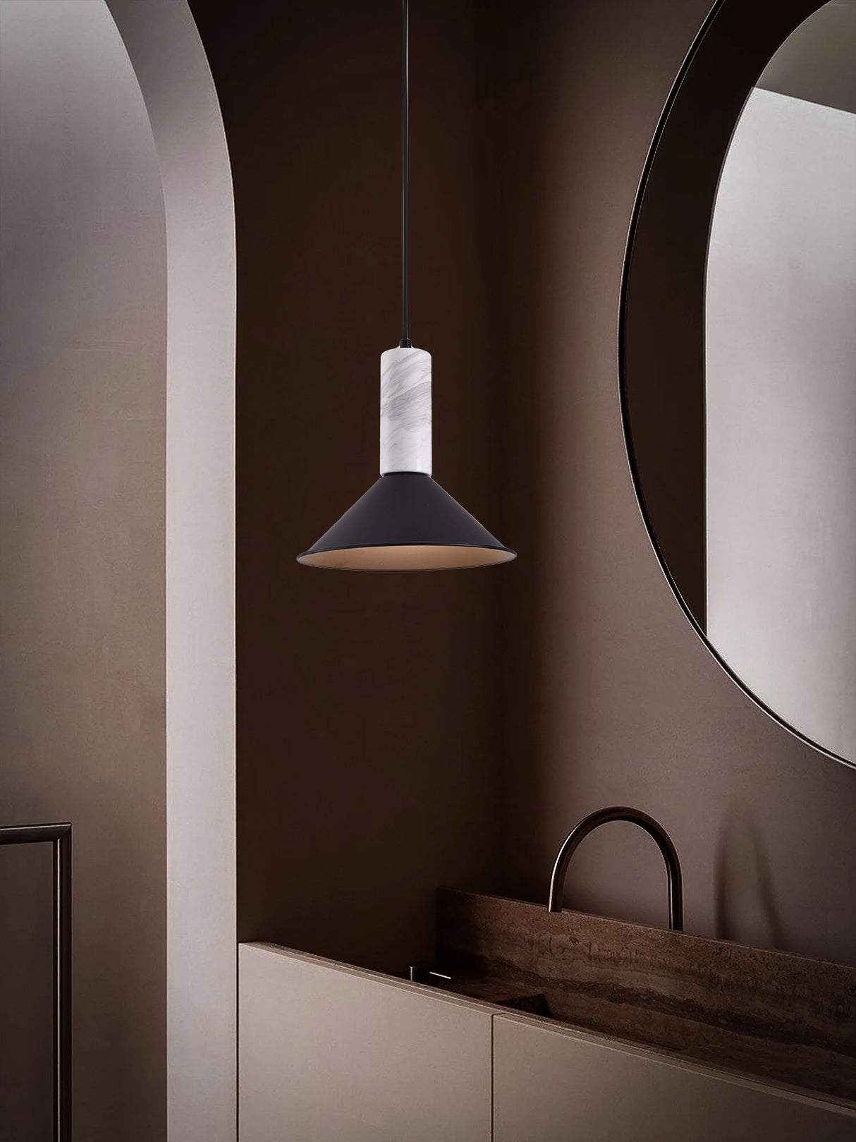 מנורת תלייה צ'אקי שיש