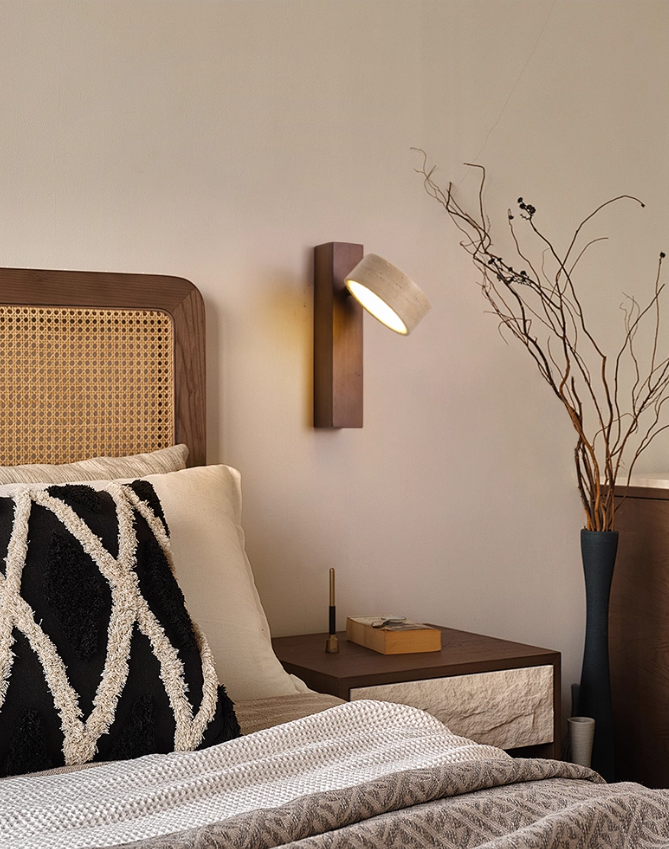 מנורת קיר ויקטוריה – טרוורטין טבעי ועץ אגוז | 9W | 3000K