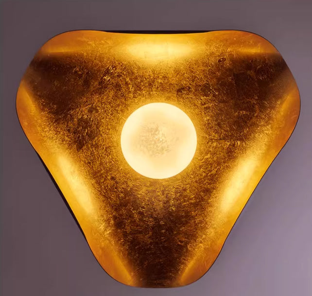 מנורת תלייה קאלי – גלוב | שחור+פליז / לבן+פליז