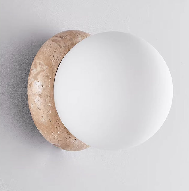 מנורת קיר לוצ׳ה – טרוונטין טבעי וזכוכית | דגם A