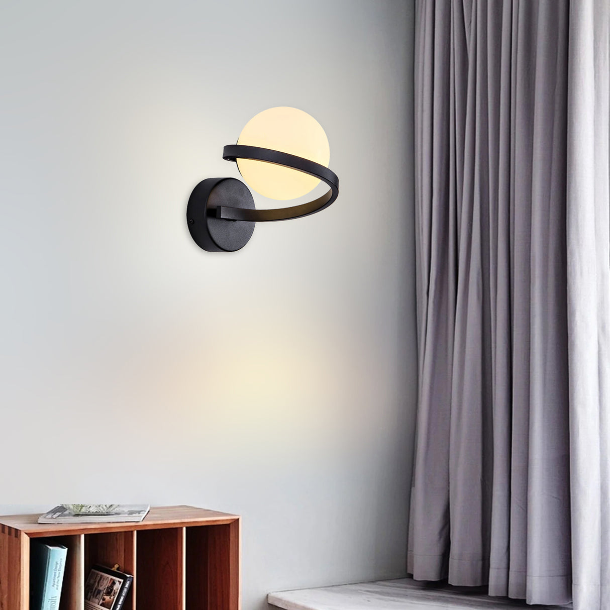 מנורת קיר סבא לד דגם C