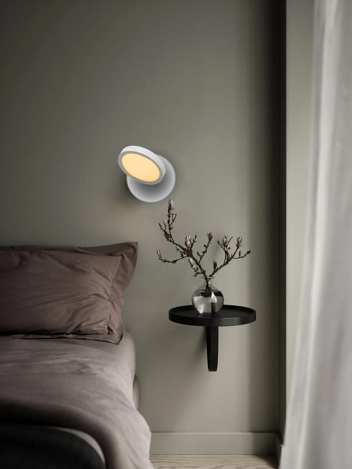 מנורת קיר דוקר שחור|לבן דגם B