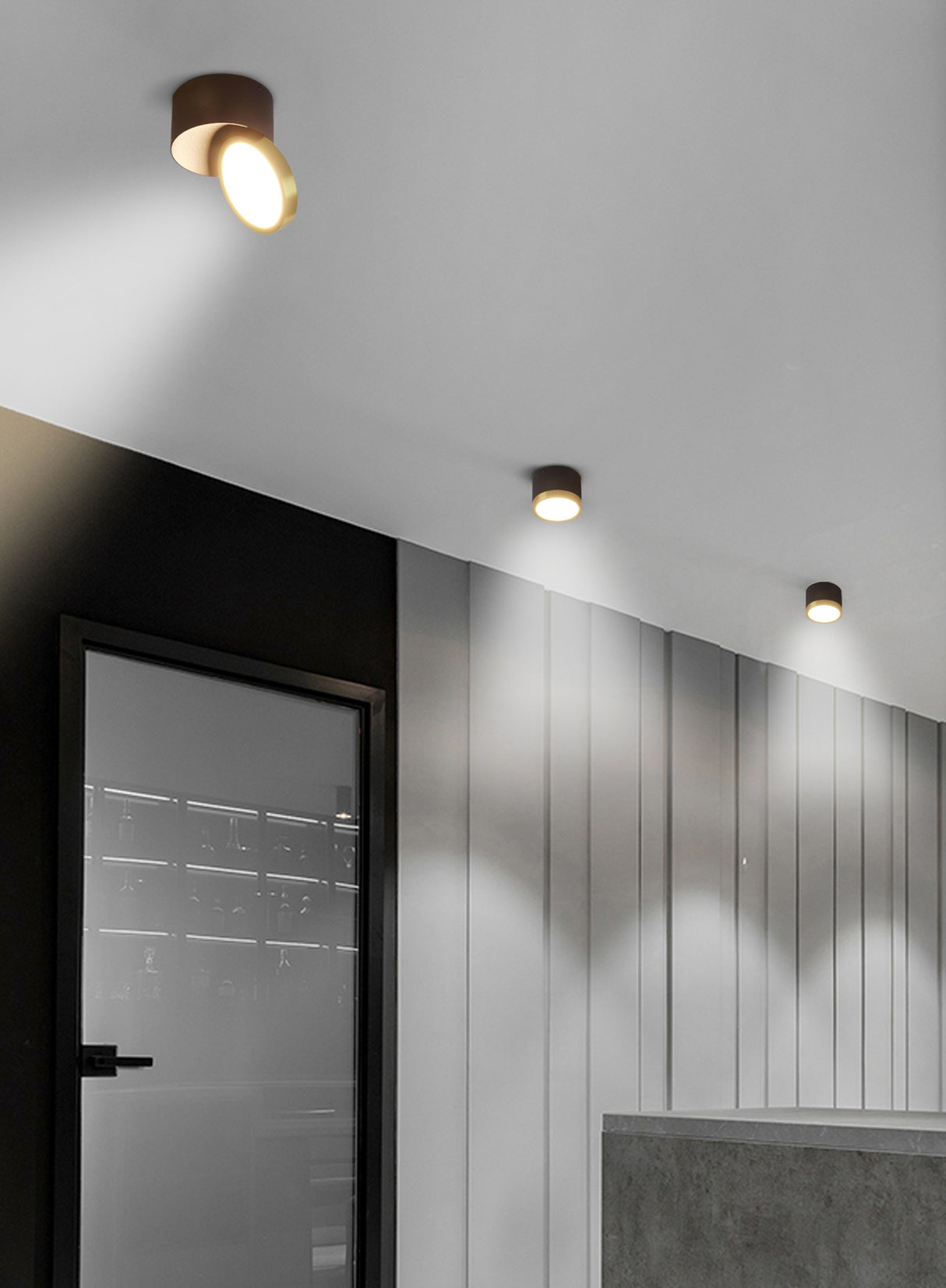 מנורת קיר דוקר שחור|לבן דגם B