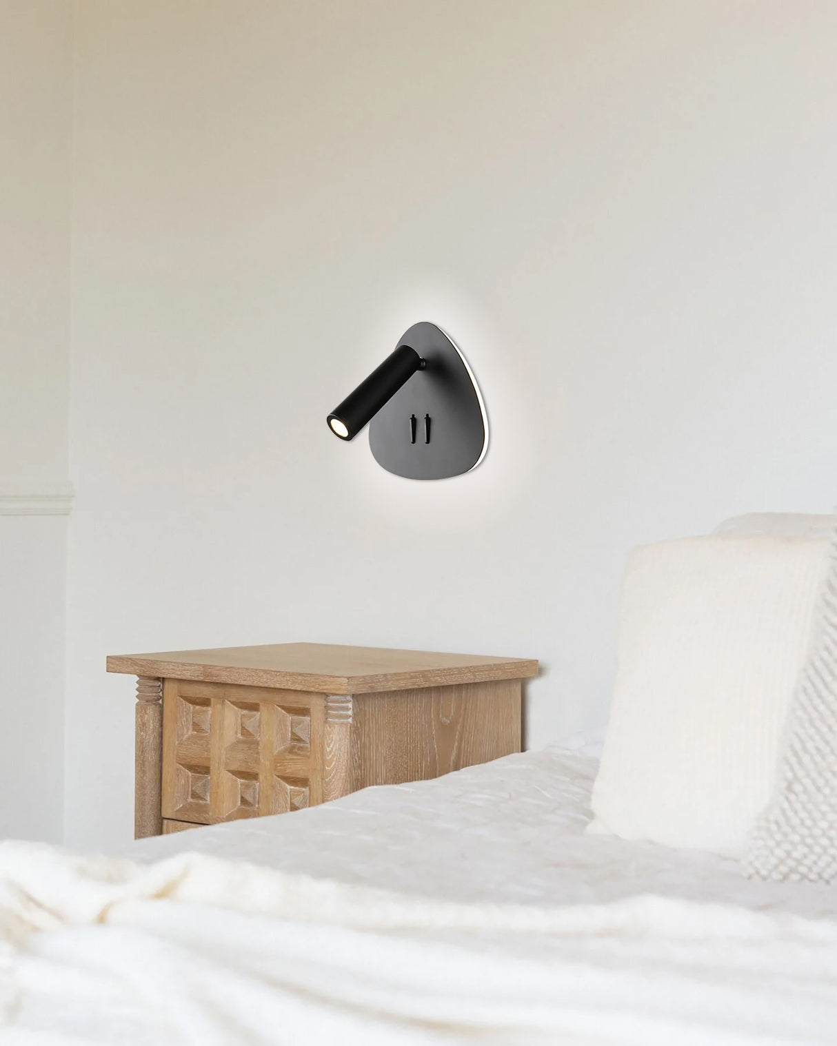 מנורת קיר אספן | זהב| לבן| שחור