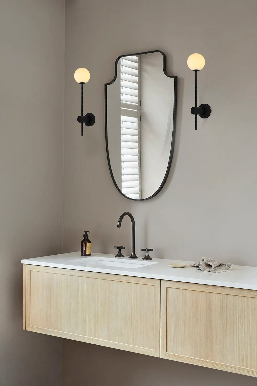 מנורת קיר בראל דגם| A