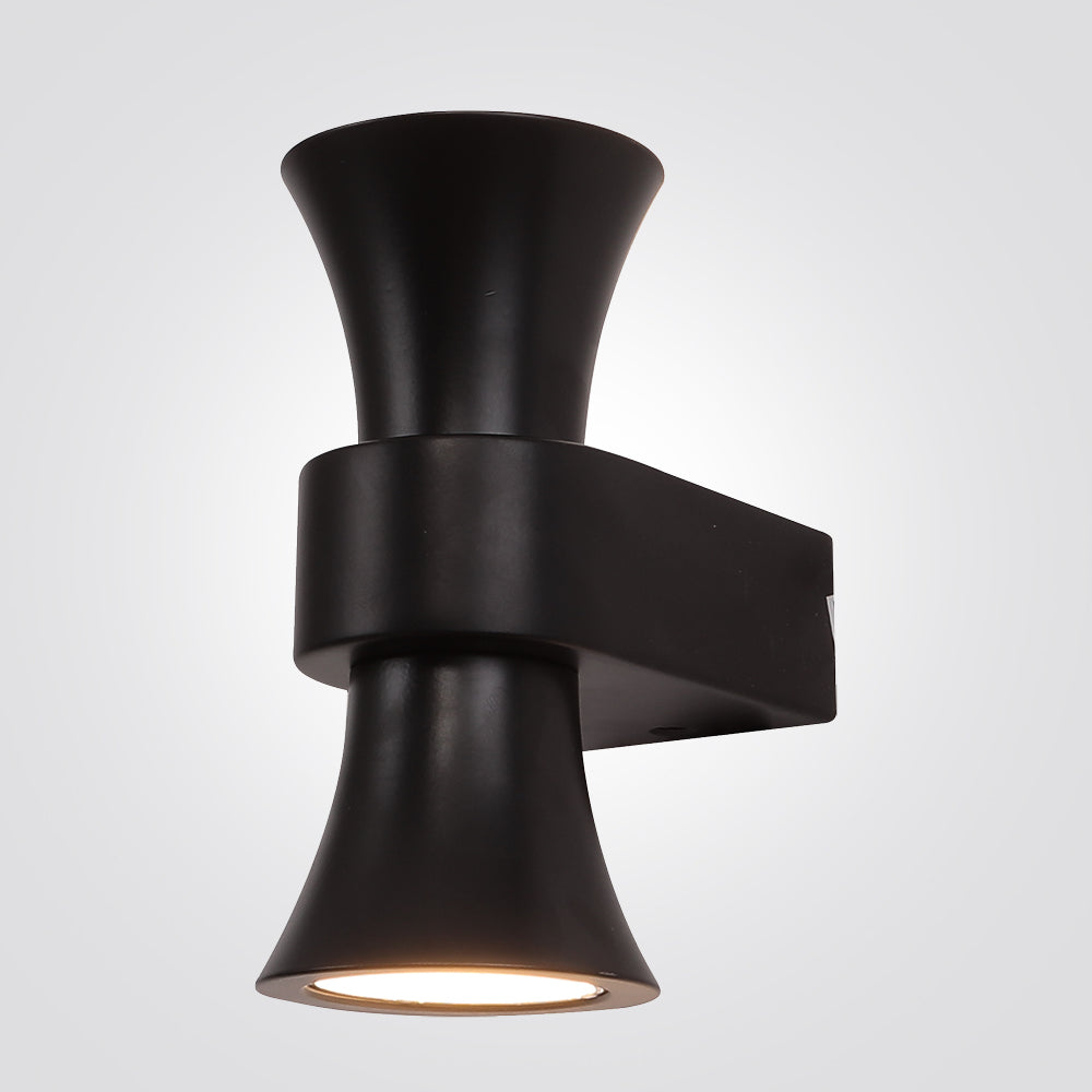 מנורת קיר אפ- דאון פארקר שחור+ נחושת | שחור