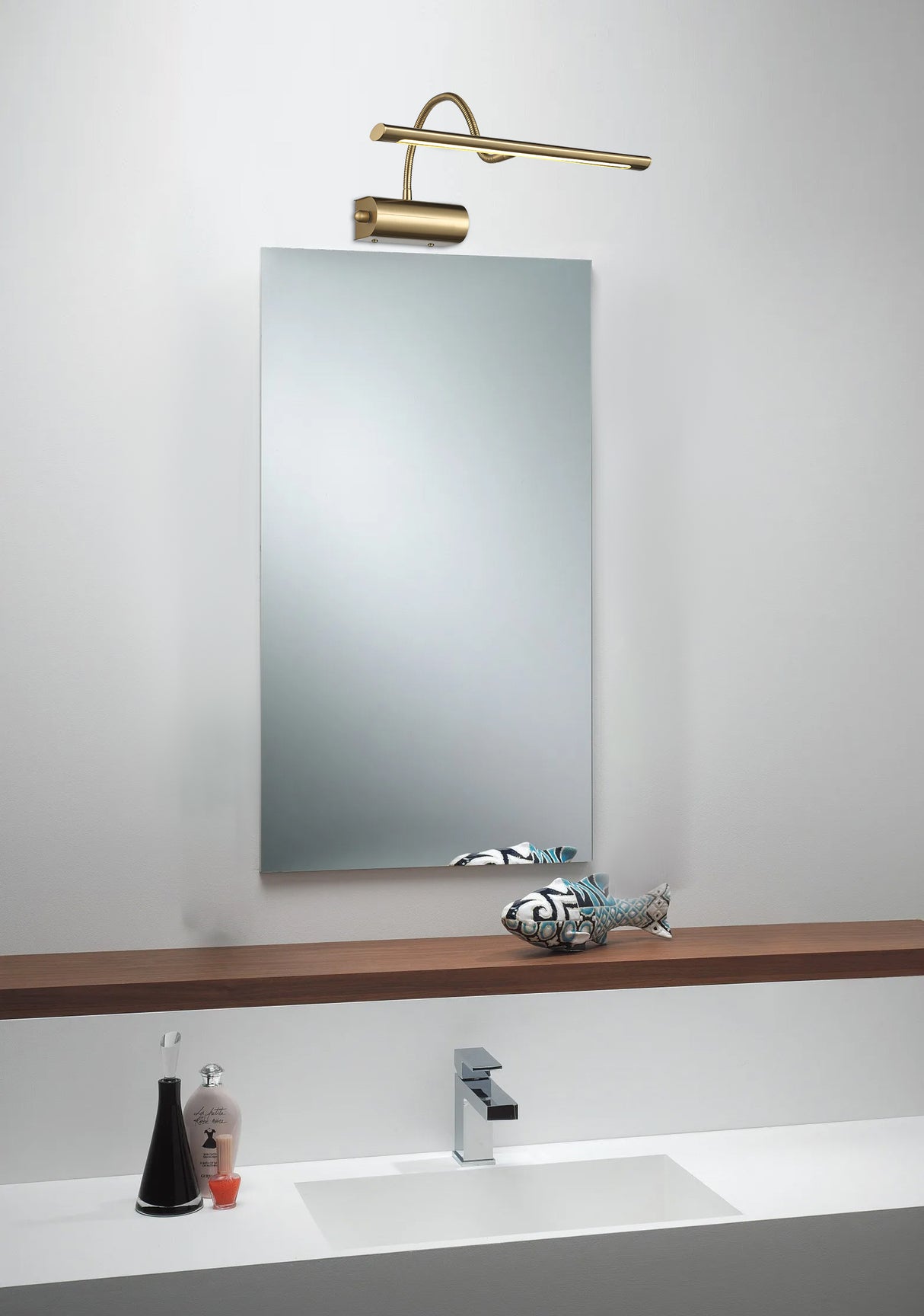 מנורת קיר לד זרוע גמישה מתכווננת דגם| B