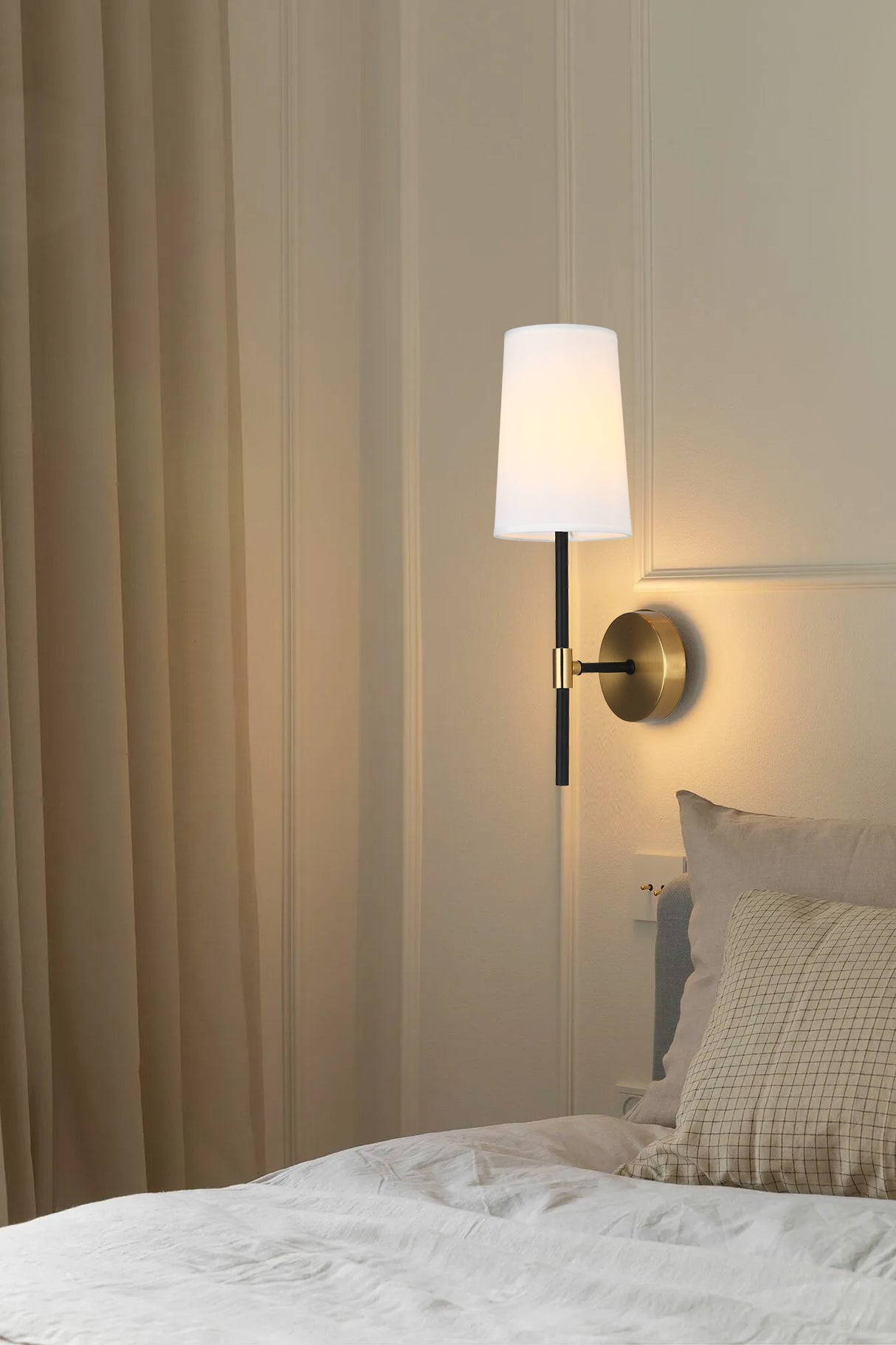 מנורת קיר סיוויק| דגם A