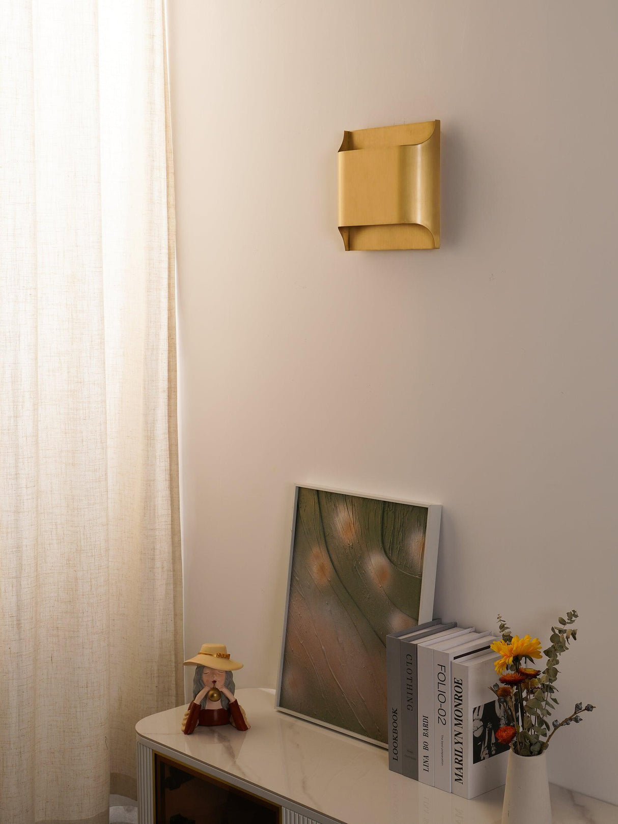 מנורת קיר אפ- דאון לוני| דגם A