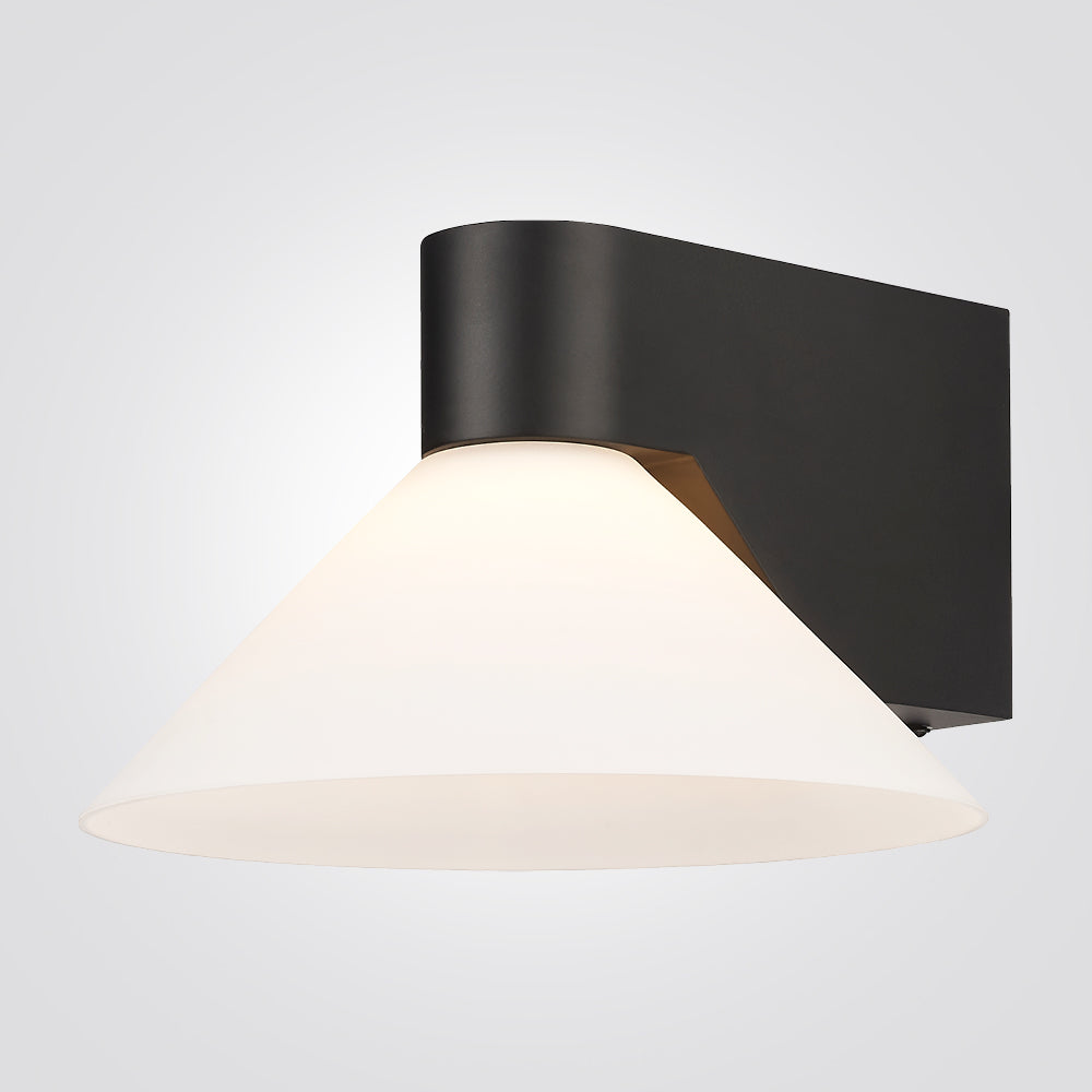 מנורת קיר קובטאן שחור דגם| B