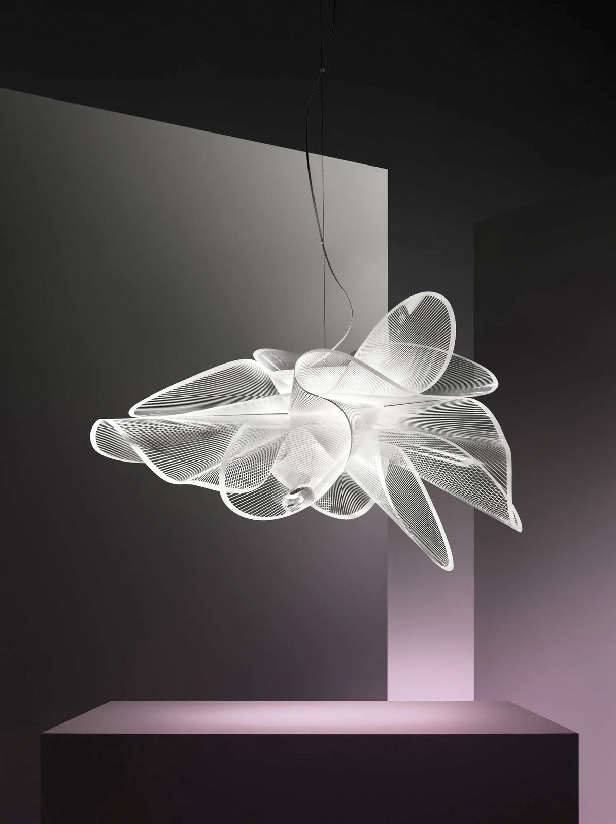 מנורת תלייה לד בלרינה דגם | A