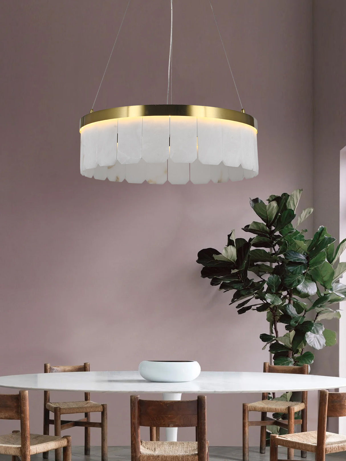 מנורת תלייה מרלבורו שיש ספרדי