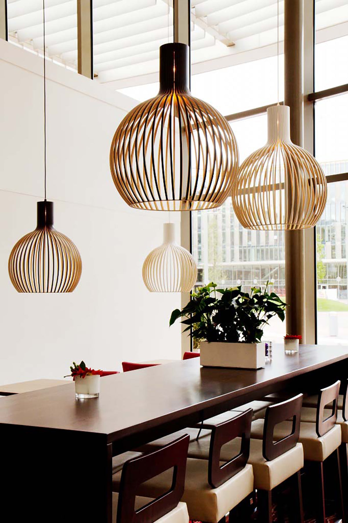 מנורת תליה עץ לאגוס