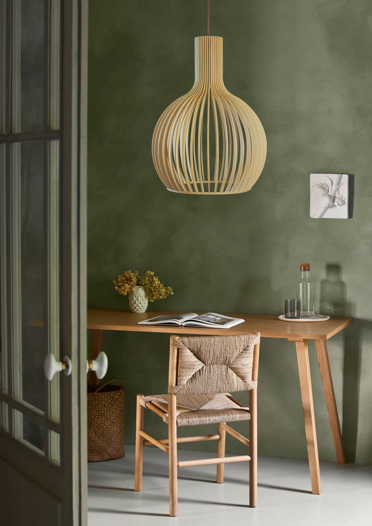 מנורת תליה עץ לאגוס