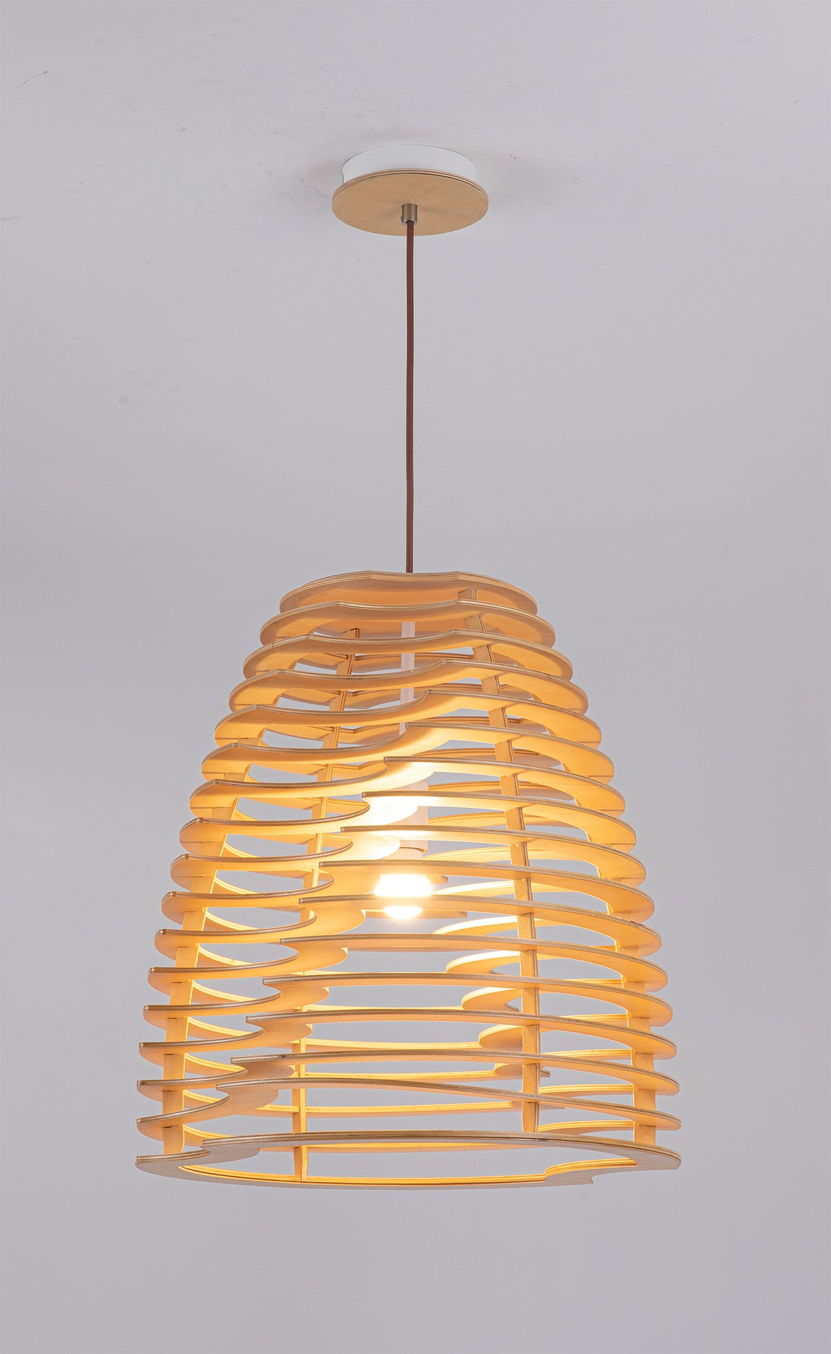 מנורת תלייה אמסטרדם עץ טבעי דגם| A