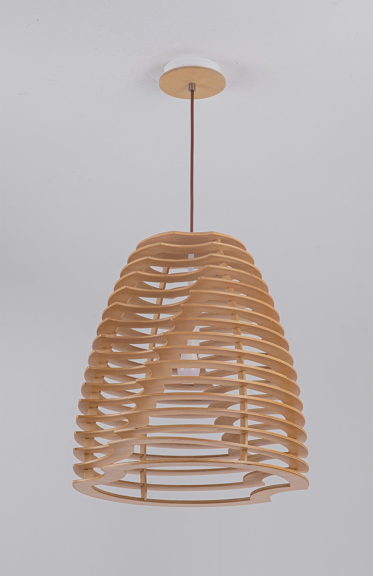 מנורת תלייה אמסטרדם עץ טבעי דגם| A