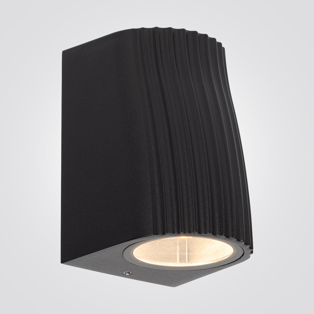 מנורת קיר חוץ DOWN – GU10 | IP54 | שחור / לבן