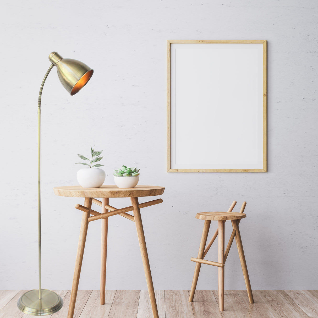 מנורת עמידה פלורינה פליז עתיק