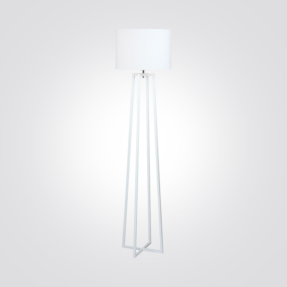 מנורת עמידה סוזנה לבן