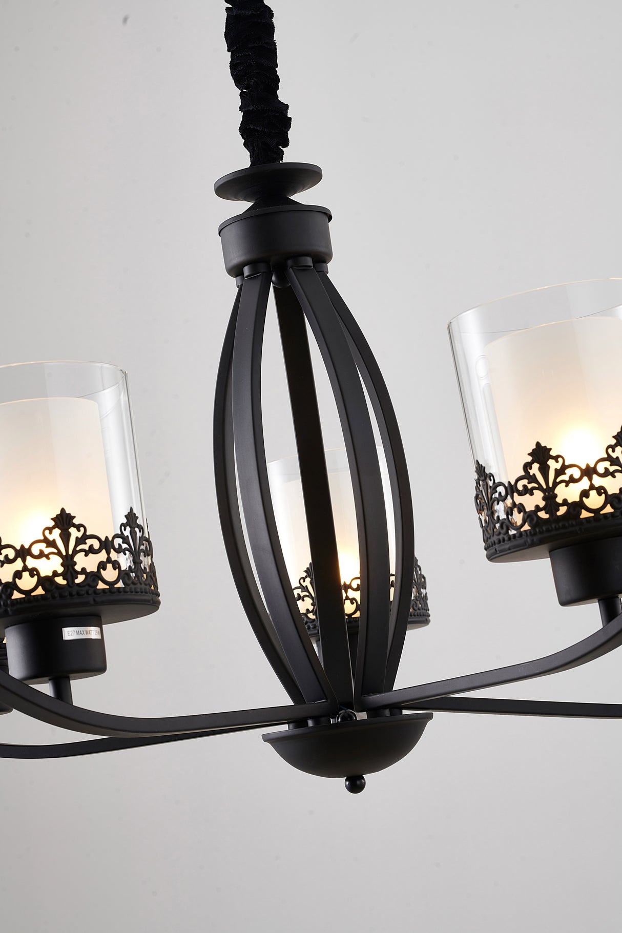 מנורת תליה טירנה חמישיה