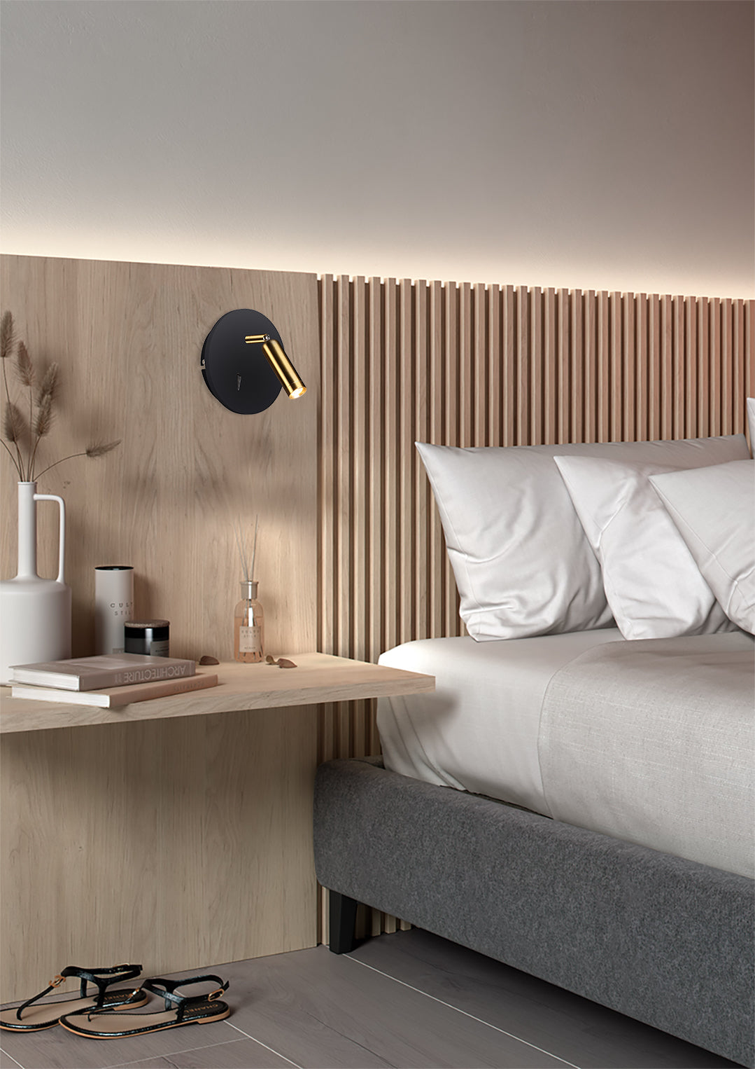 מנורת קיר סוקרי שחור