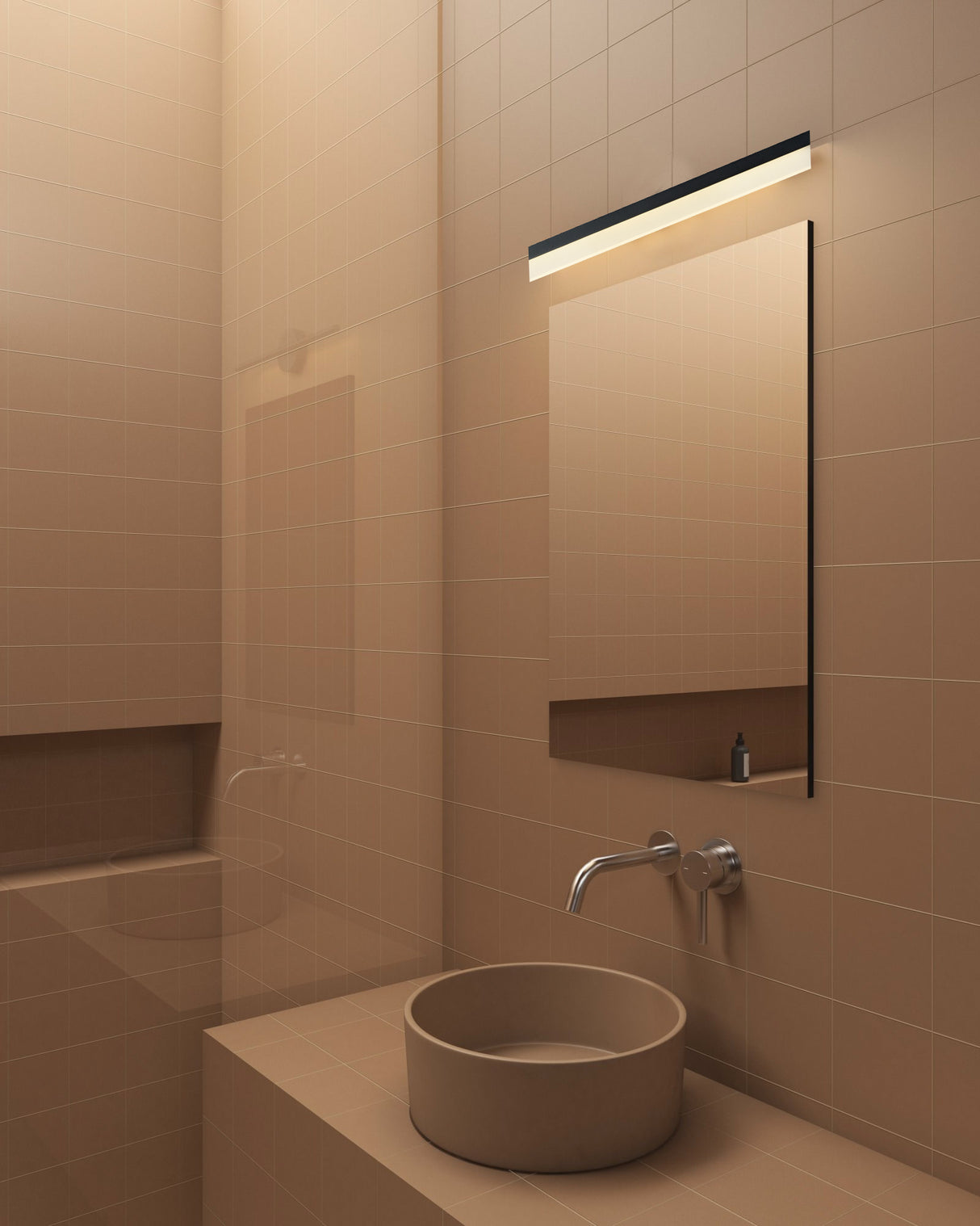 מנורת קיר לירא 18W| שחור