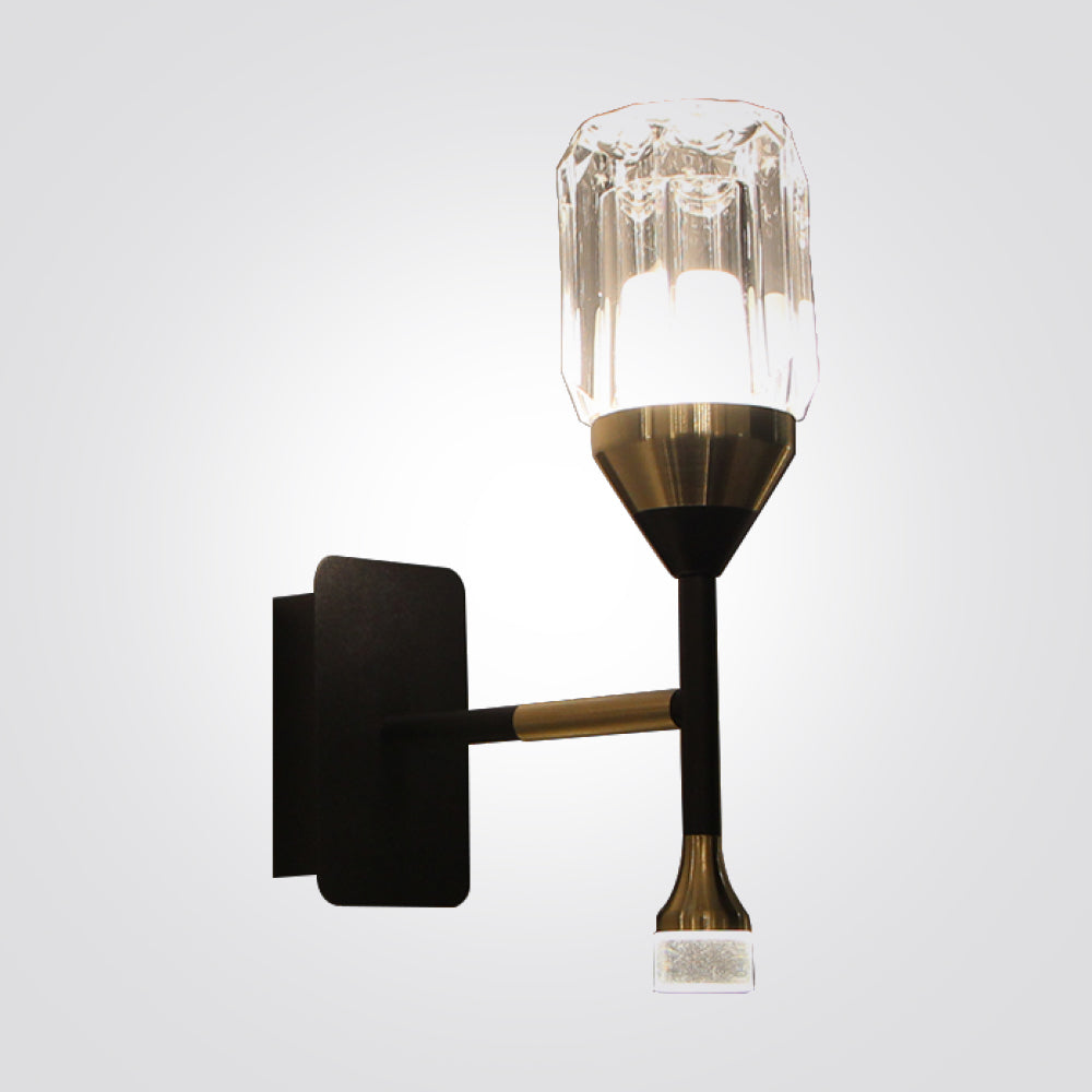 מנורה צמוד קיר רונאלד 8W לד