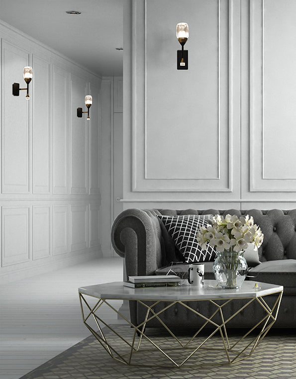 מנורה צמוד קיר רונאלד 8W לד