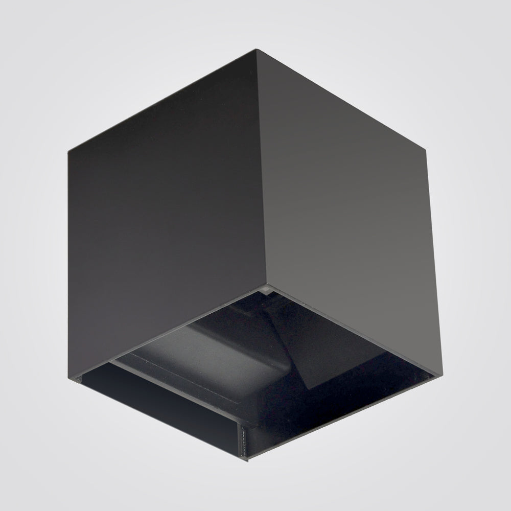 מנורת קיר סול אפ-דאון| שחור| לבן