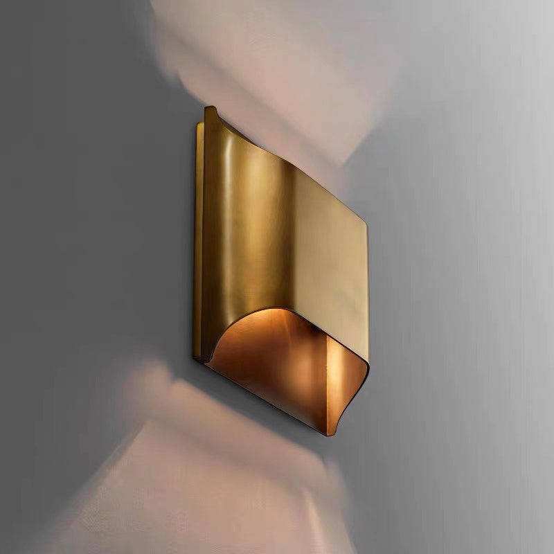 מנורת קיר אפ- דאון לוני| דגם A