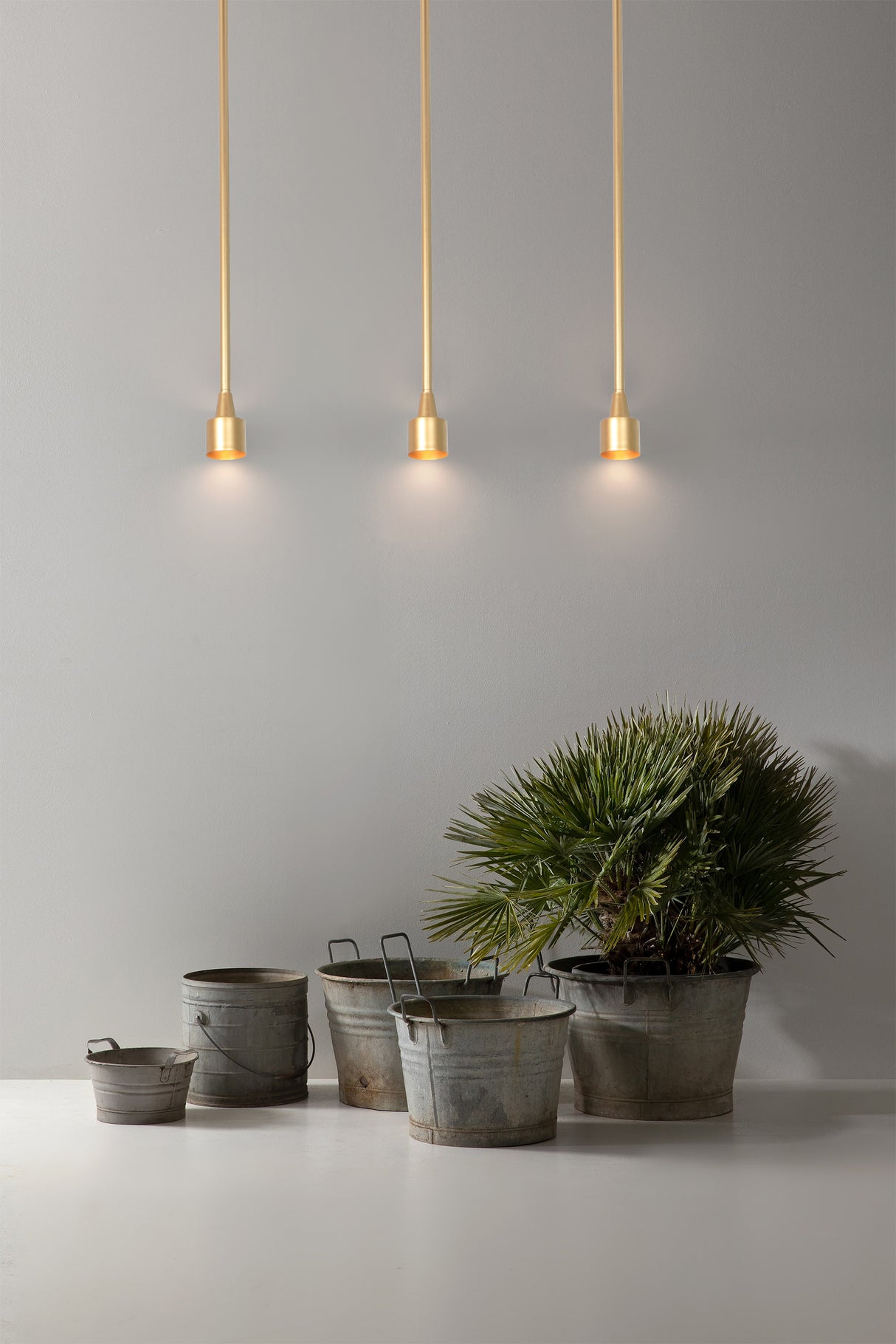 מנורת תליה צילינדר אוריאן GU10| זהב