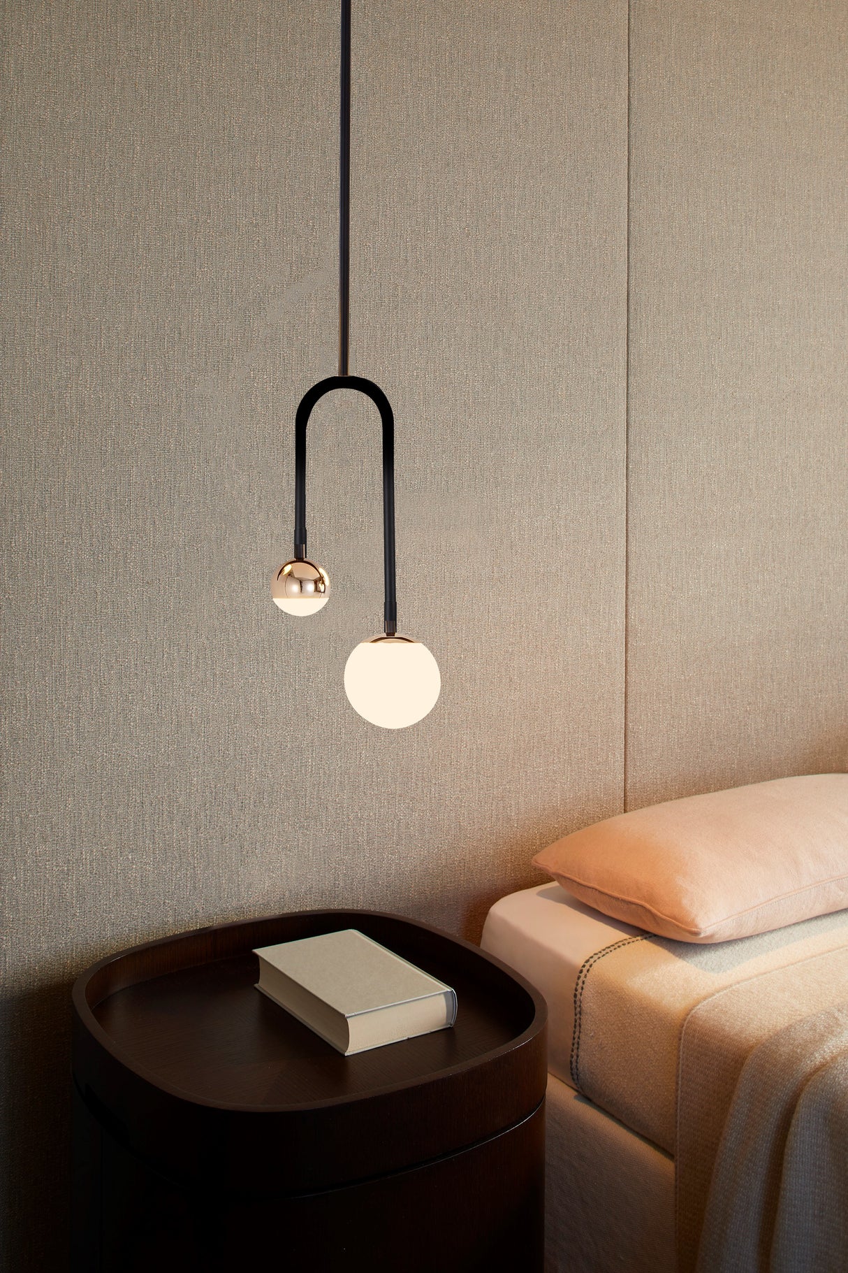 מנורת תליה פומה זוגית