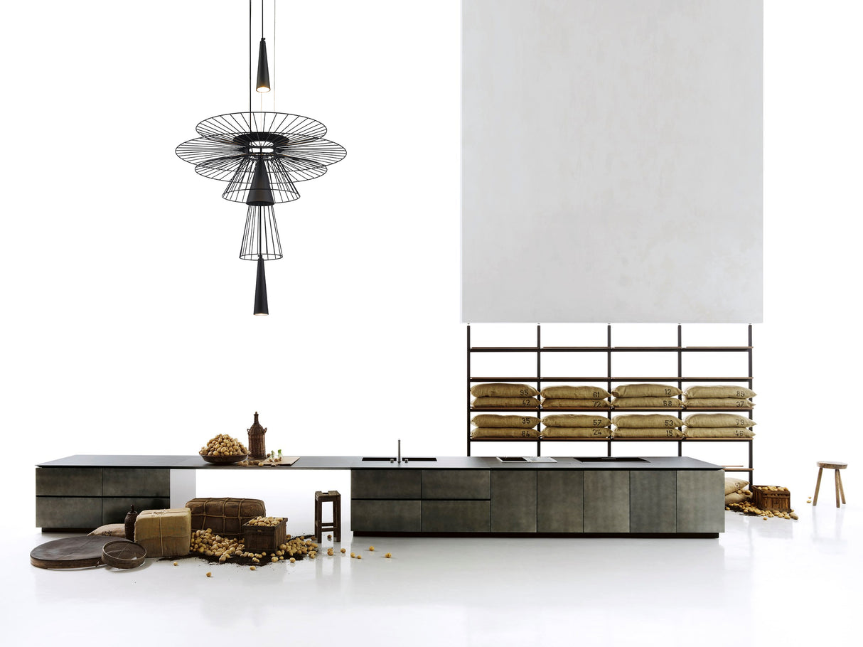 מנורת תליה פרונטרה| שחור