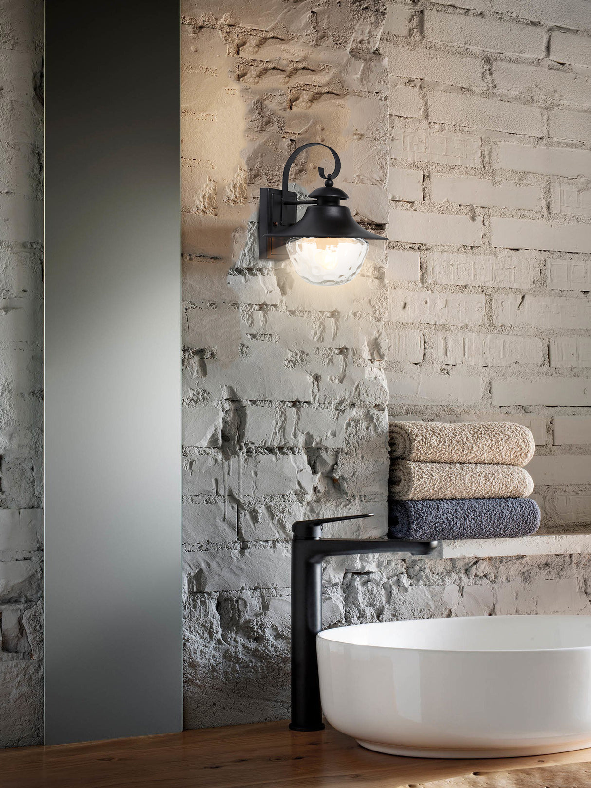 מנורת קיר גינה חוץ נסרין| דגם A