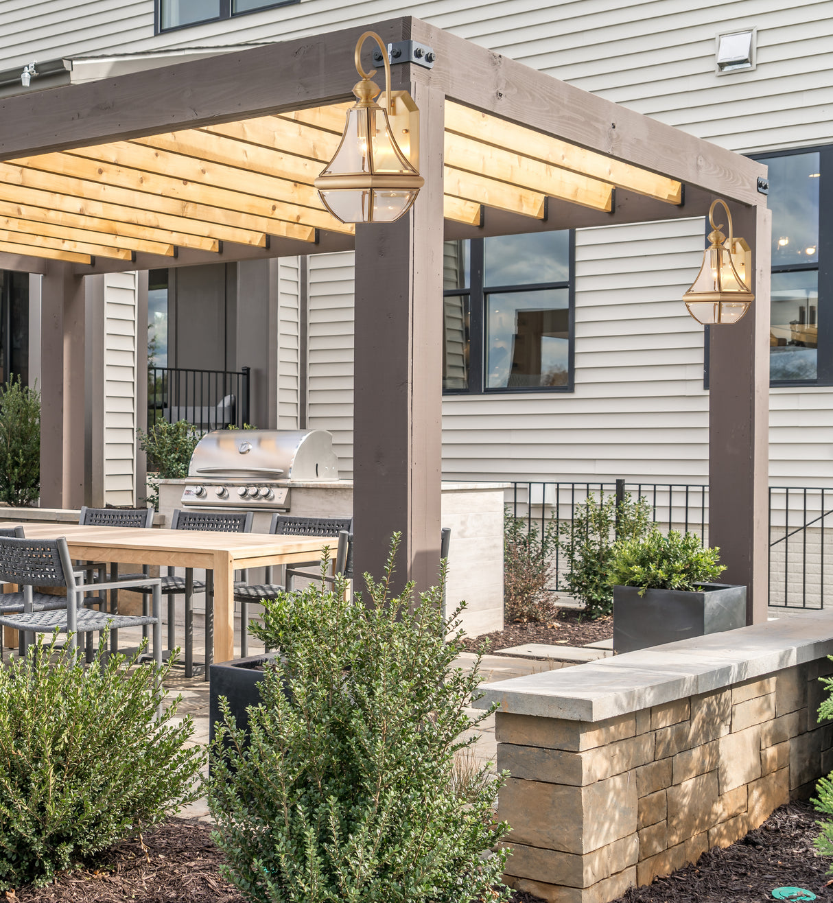 מנורת קיר גינה חוץ מאטירה| פליז