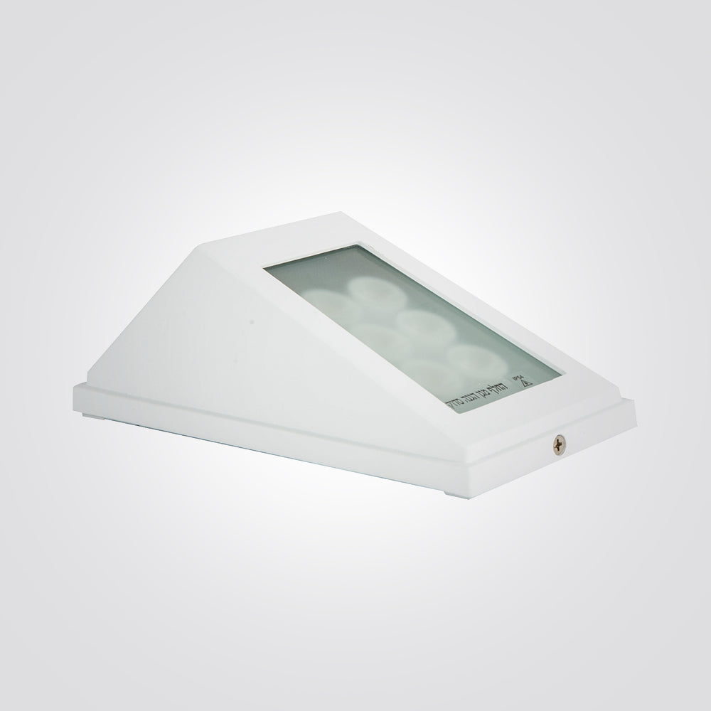 מנורת קיר גינה חוץ לד נשר | לבן