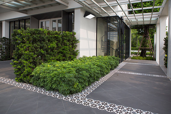 מנורת קיר גינה חוץ לד רוז 21W| שחור| אפור| לבן| CCT