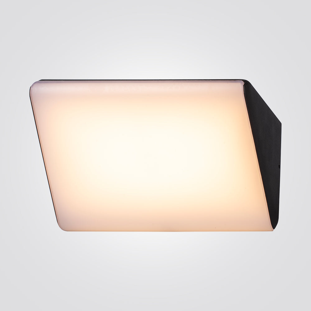 מנורת קיר חוץ ספרינט 36W שחור| לבן| אפור